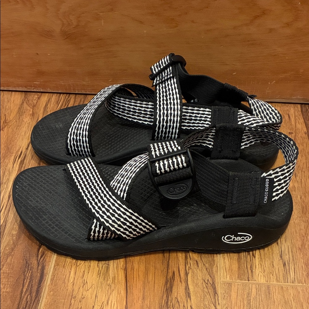 Chaco Black and White Sandals - Picture 2 of 5